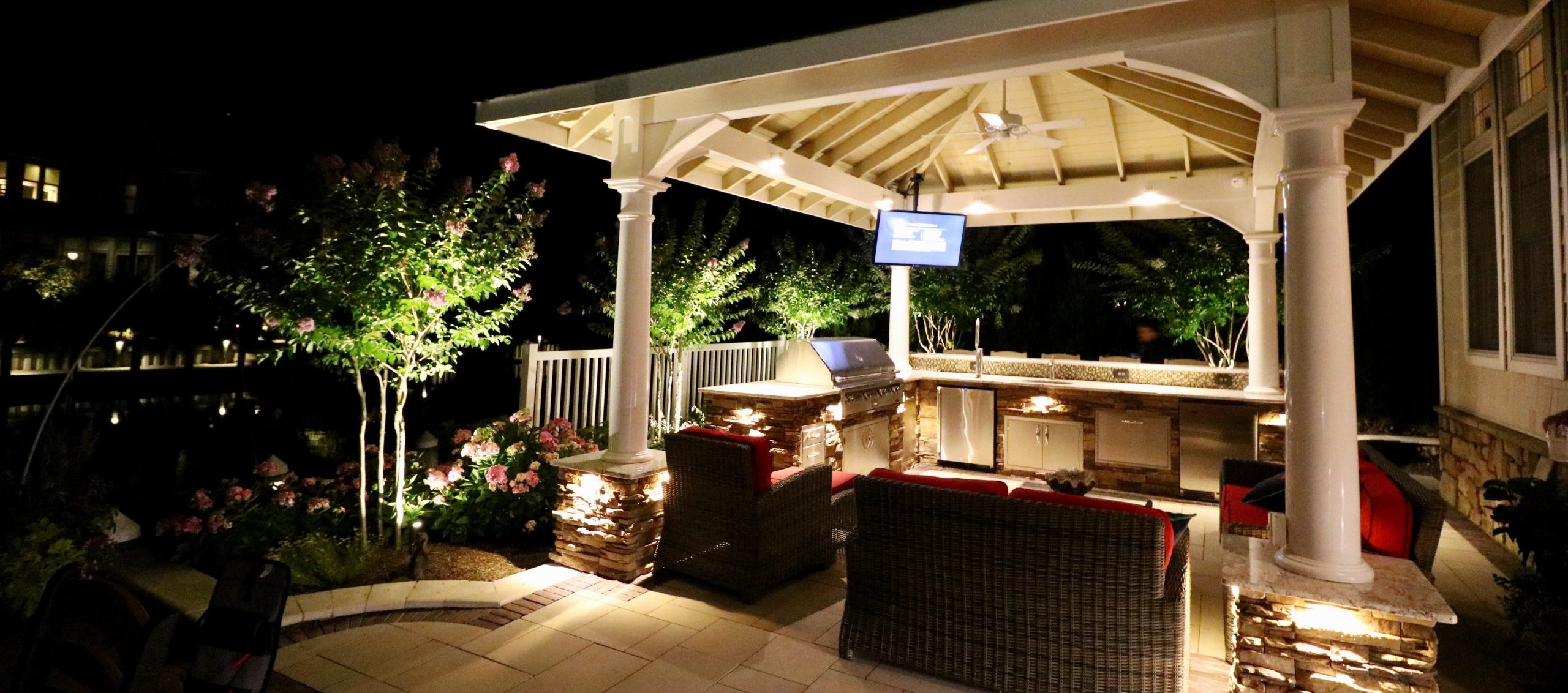 Luxury Outdoor Living Design - Create a 5-Star Experience
